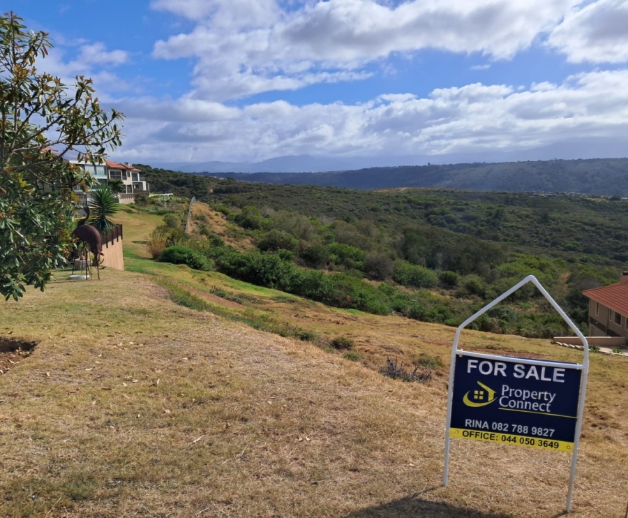  Bedroom Property for Sale in Avonddans Western Cape
